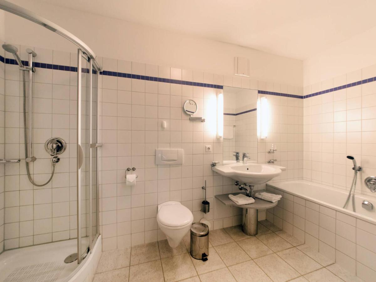 Kaiservillen Heringsdorf - Ferienwohnung Mit 2 Schlafzimmern Und Balkon D202 Eksteriør billede